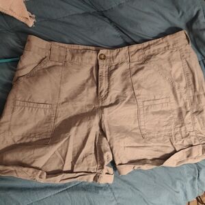 Nwot Gray Khaki Old Navy Shorts, Size 14